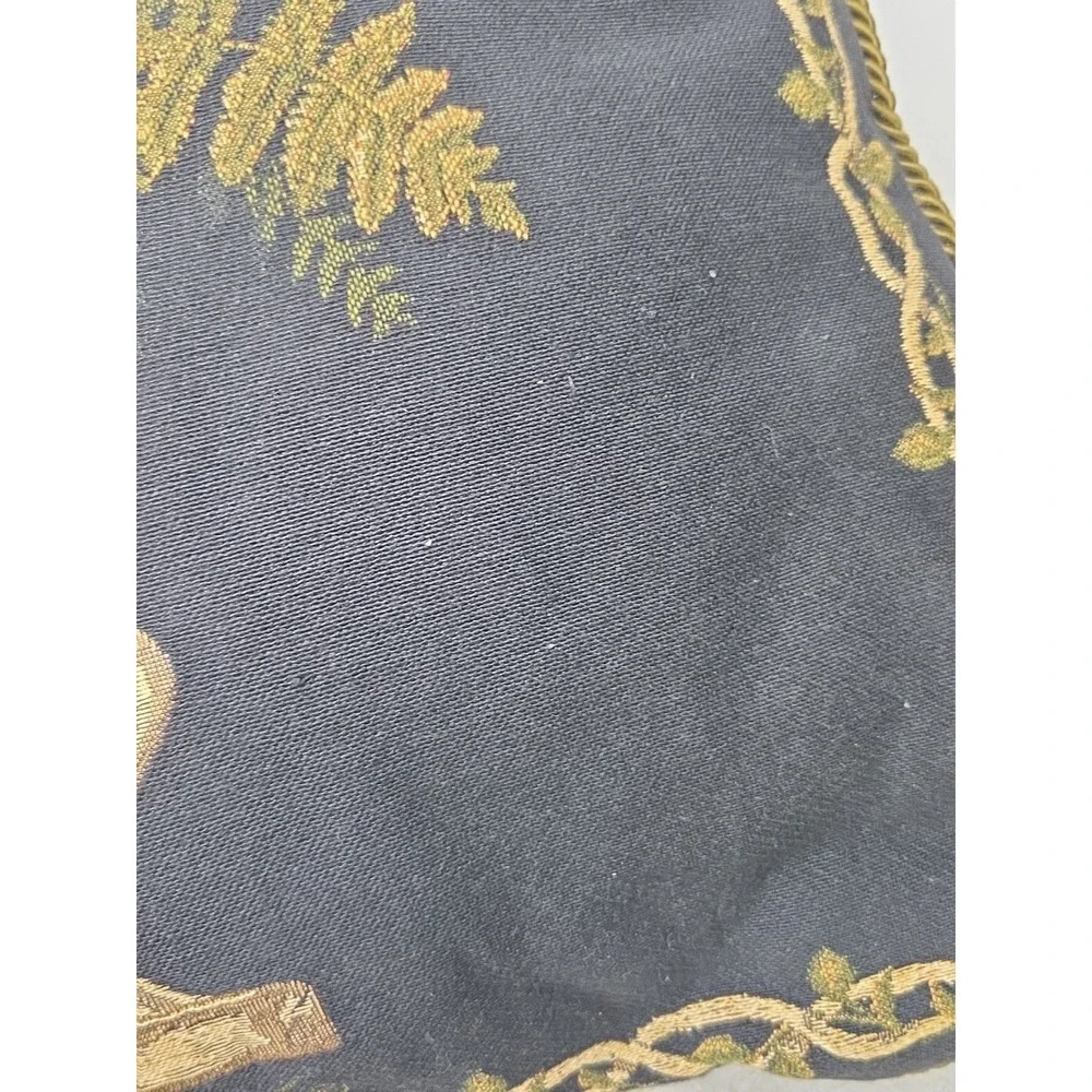 2 Vtg Borgata Tapestry‎ Rope Urn Fern Throw Pillows Black Green Tan 17 x 18 90s